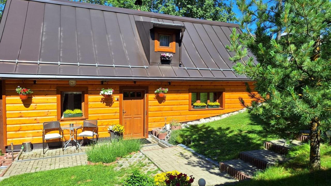 Romanticke Ubytovanie Holiday House Daniela & Studio Julia Ždiar Exterior foto